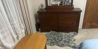 Royce's room