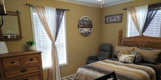 Dayna's room