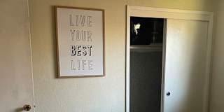 laura's room