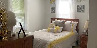 Jamal's room