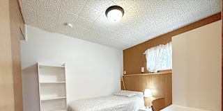 Shirin's room