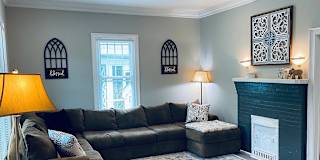 Alcove Rooms's room