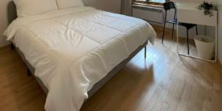 HelloMontreal's room
