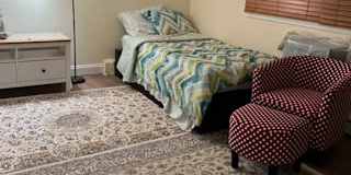 Farah's room