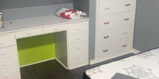 Dezzy's room