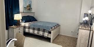 Sara's room
