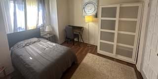 Glady's room