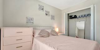 Zen's room
