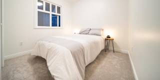 Vancouver Home's room