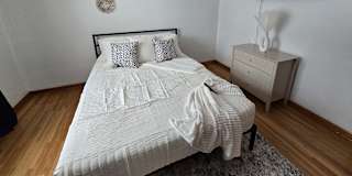 Pat's room