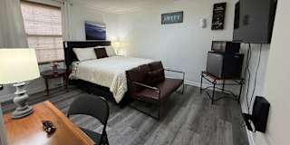 Ellen's room