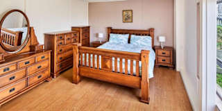 Theara's room