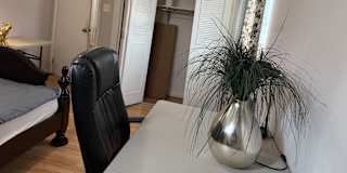Ravi's room
