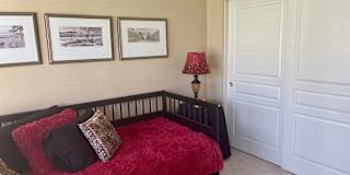 SANDRA METTER's room