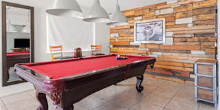 RSOproperties's room
