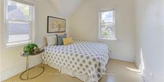Anita's room