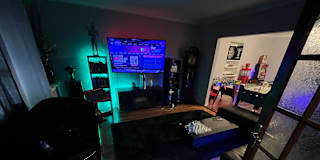 Jay's room