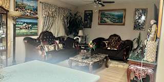 Monette's room