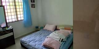 Cheng's room
