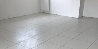 Llwazi hadebe's room