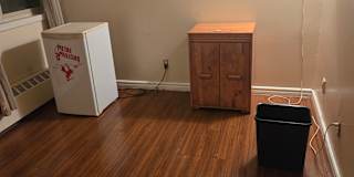 Dustin's room