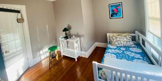 Cici's room