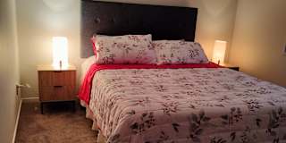 Lorms's room