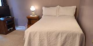Elaynia McNurlin's room
