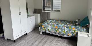 Shynal's room