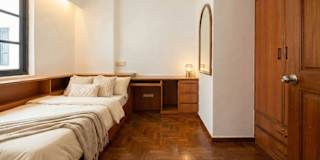 Mark's room
