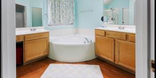 KHANH's room