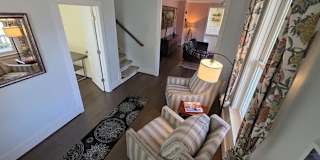 Suzan's room