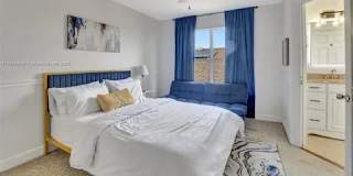 Karol G's room