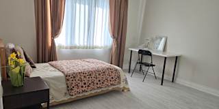 Gloria's room