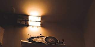 Hir's room
