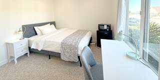 Shirlly's room