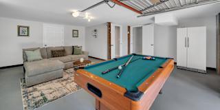 lifedoorrentals's room