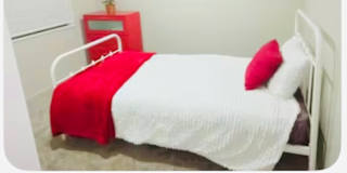 Dona's room