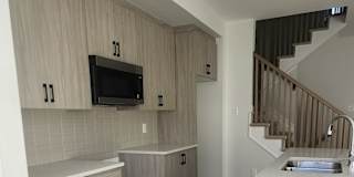 Kemi's room