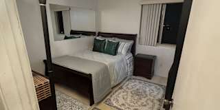 Luz F Mendoza's room