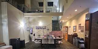 Forward Vision Spaces's room