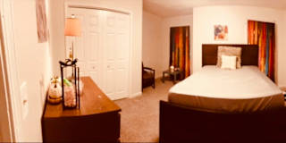 Essence's room