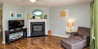 Alcove Rooms's room