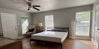 Gal's room