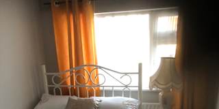 tom mason's room