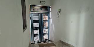 Himanshu Yadav's room