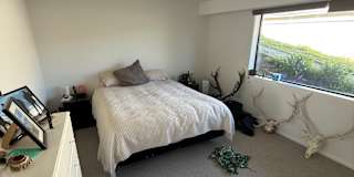 Lee Hart's room