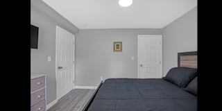 Hikman's room