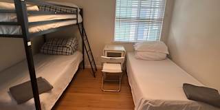 Julia Va's room
