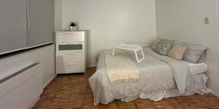 derya aslan's room